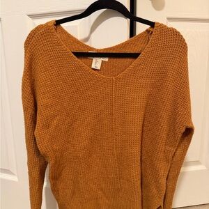 Jessica Simpson V-Neck Sweater
